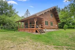 Secluded | Sauna, Fire Pit & 20 Acres of Trails