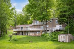 Lakeside Retreat | Hot Tub, Kayak, Arcade, Pontoon