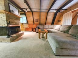 A-Frame | Hot Tub, Fireplace, River, Kayaks &Tubes