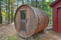Secluded Riverfront Cottage | Sauna, Fire & Kayaks