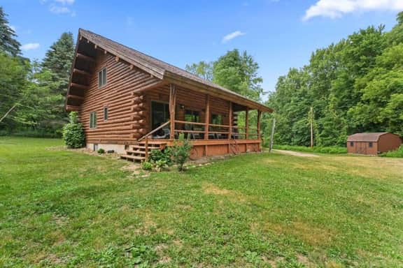 Secluded | Sauna, Fire Pit & 20 Acres of Trails
